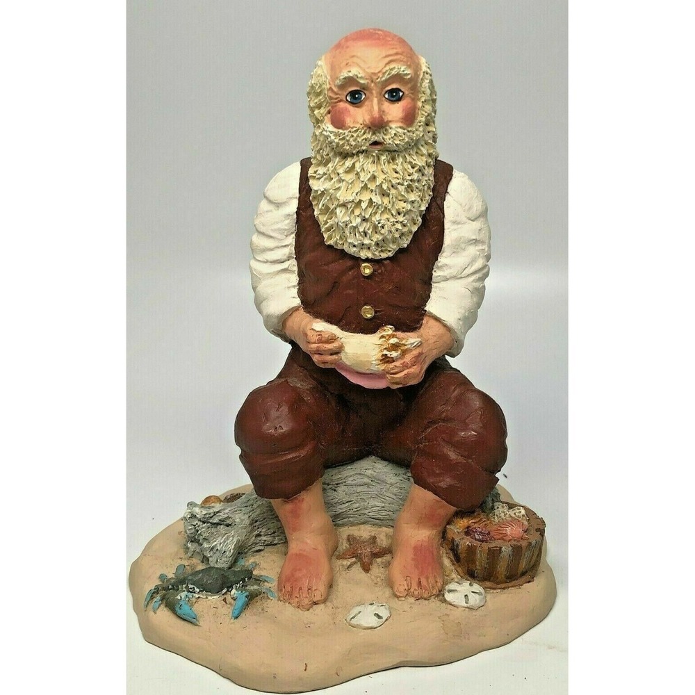 Santa at Beach 2005 of  Bill Davis Collection  - Pecan Resin Santa  #348 / 400